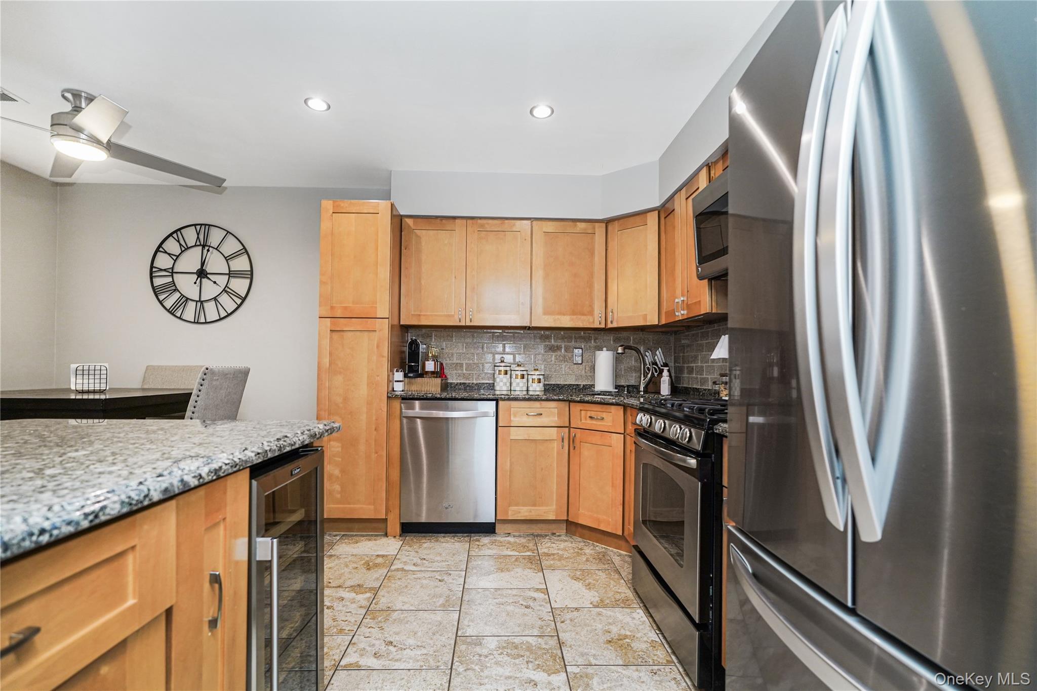 #10 photo, 68 Gina Court, Staten Island , NY 10314