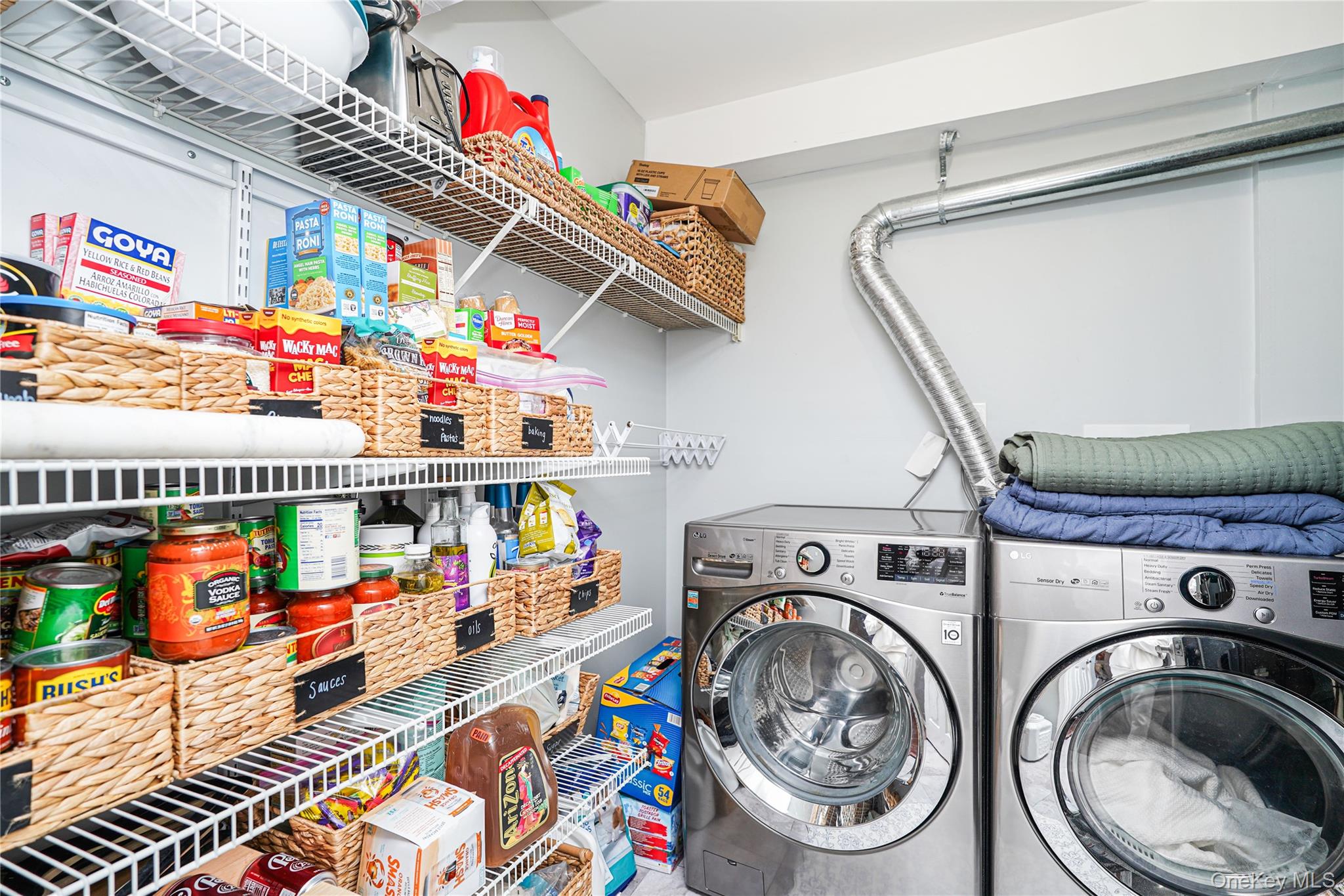 #17 photo, 68 Gina Court, Staten Island , NY 10314