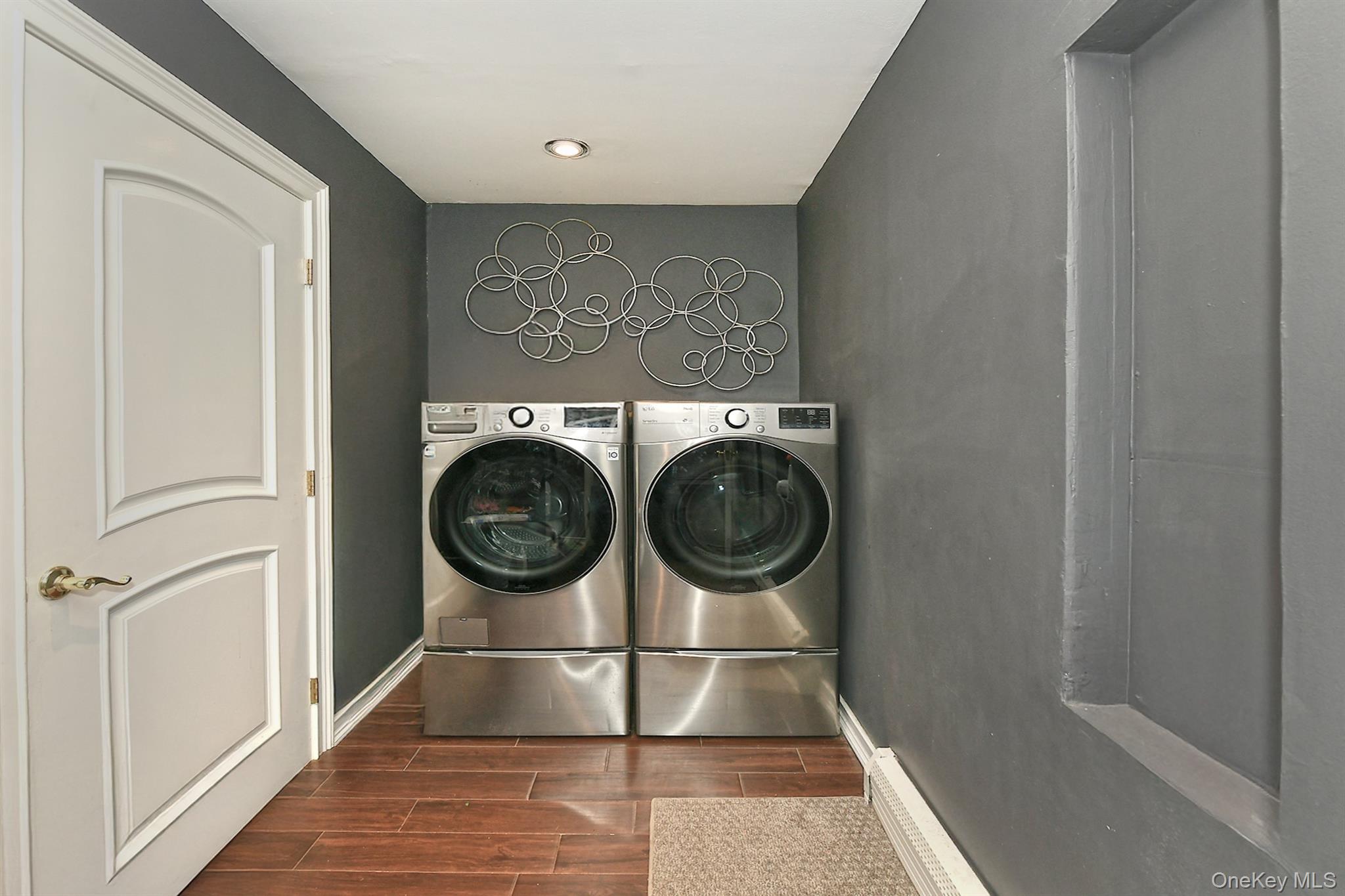 #14 photo, 3 Pewter Place, Dix Hills , NY 11746