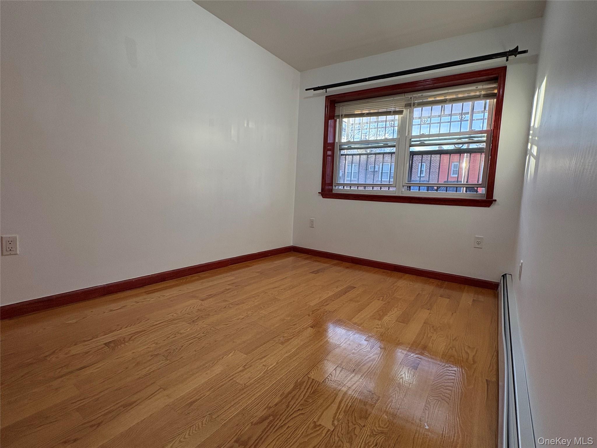 #5 photo, 6140 148th Street, Flushing , NY 11367
