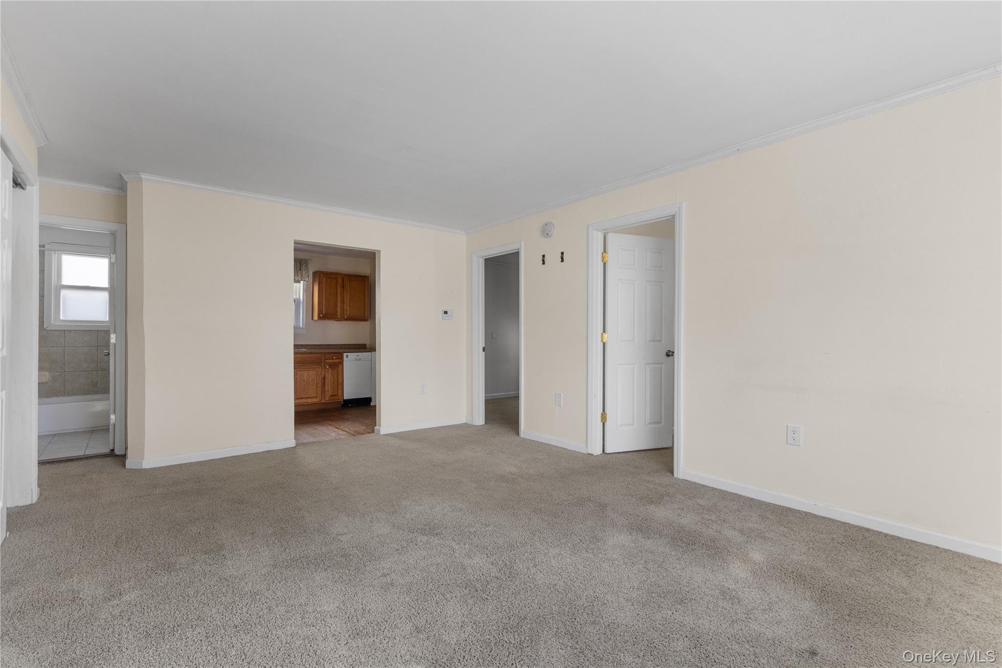 #2 photo, 52 Maryland Avenue, Long Beach , NY 11561