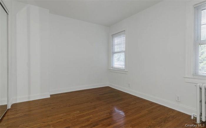 #11 photo, 11 Floyd Place, Great Neck , NY 11024