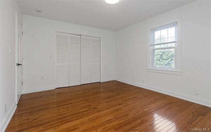 #13 photo, 11 Floyd Place, Great Neck , NY 11024