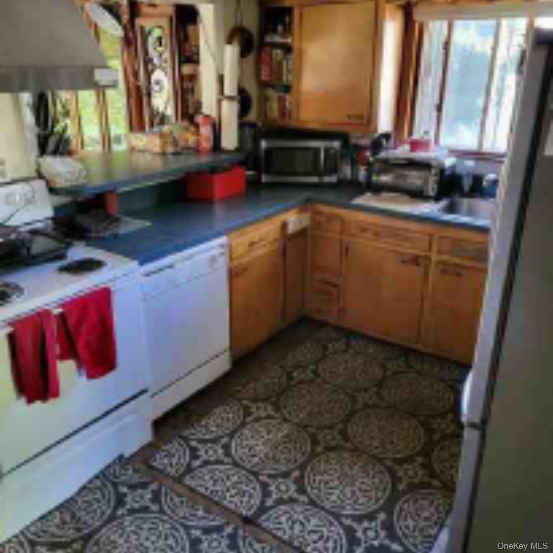 #4 photo, 169 Northside Road, Wading River , NY 11792