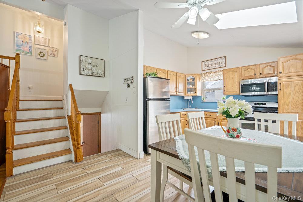 #3 photo, 20 Laurie Road, Brentwood , NY 11717