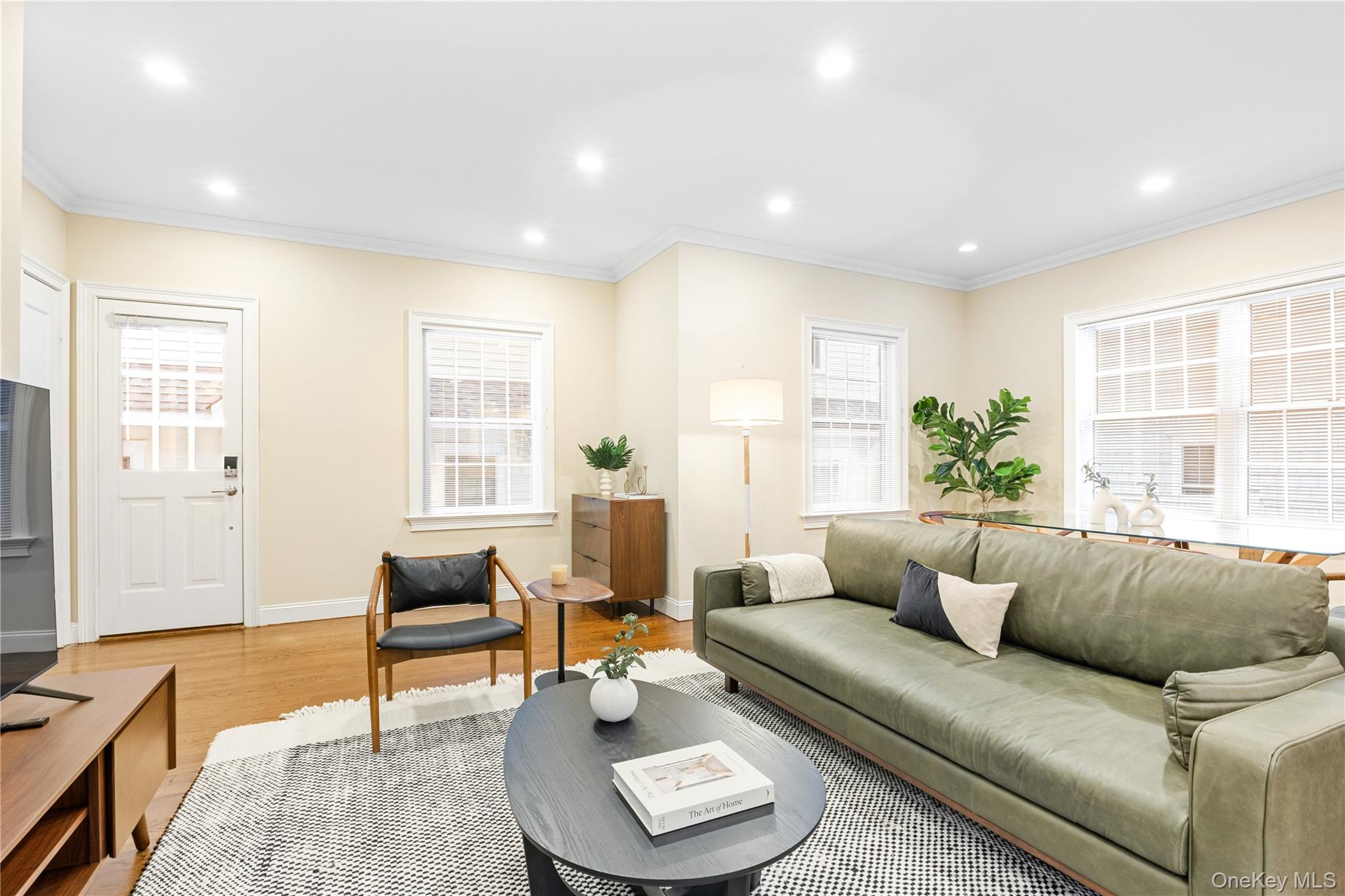 #3 photo, 420 Midland, Rye , NY 10580