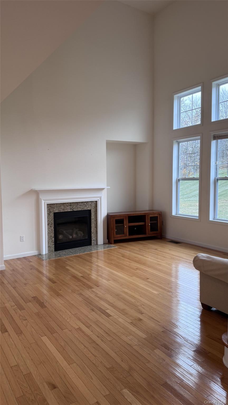 #5 photo, 245 Buttonwood Way, Hopewell Junction , NY 12533