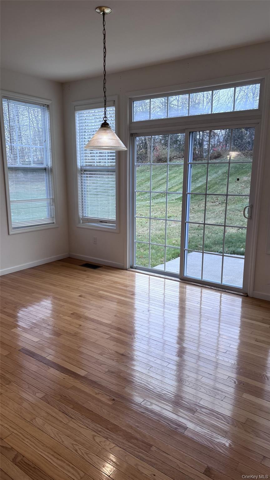 #6 photo, 245 Buttonwood Way, Hopewell Junction , NY 12533