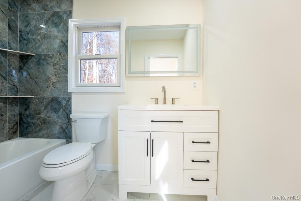 #17 photo, 169 Old Albany Post Road, Garrison , NY 10524