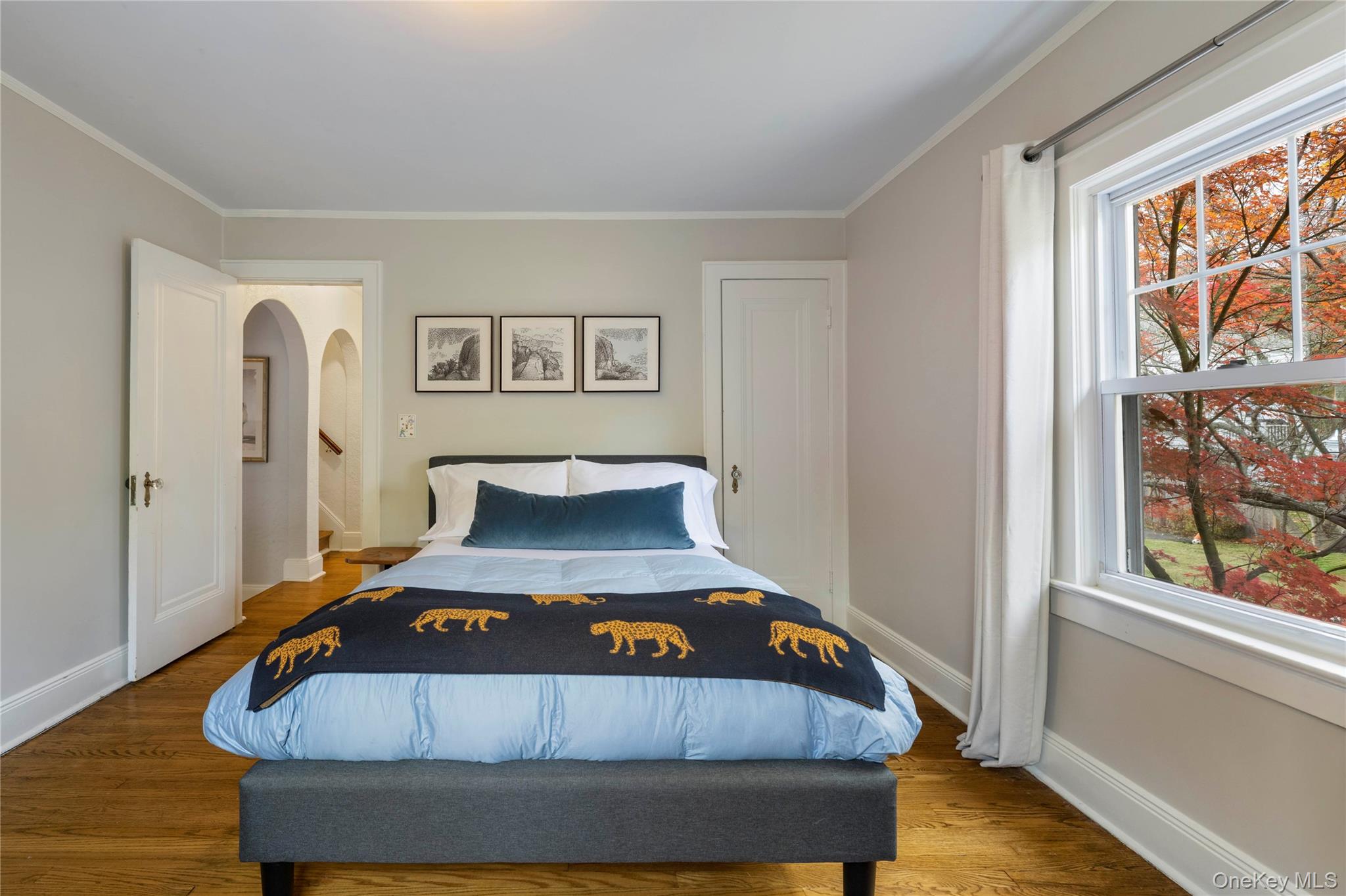 #20 photo, 6 Meadow Way, Irvington , NY 10533