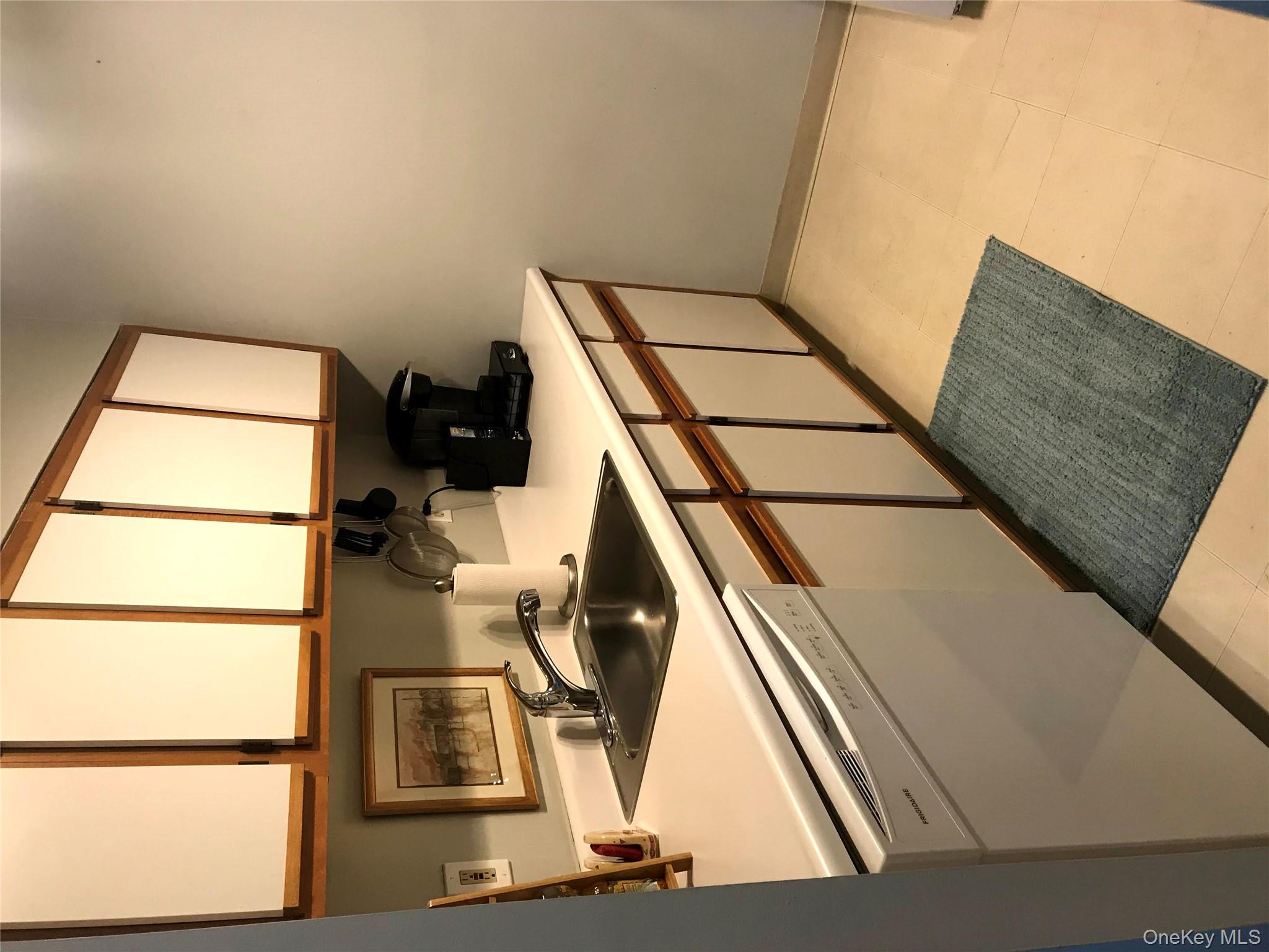 #8 photo, 400 Mount Pleasant Avenue, Mamaroneck , NY 10543