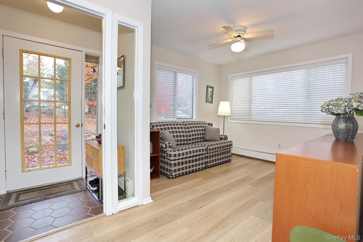 #4 photo, 12 Hickory Hill Lane, Tappan , NY 10983