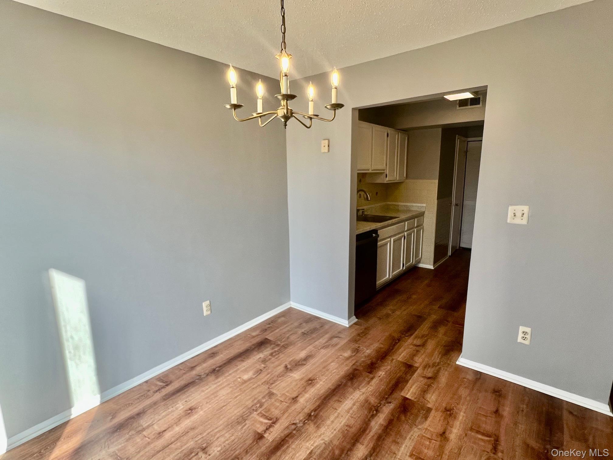 #9 photo, 3917 Whispering Hills, Chester , NY 10918