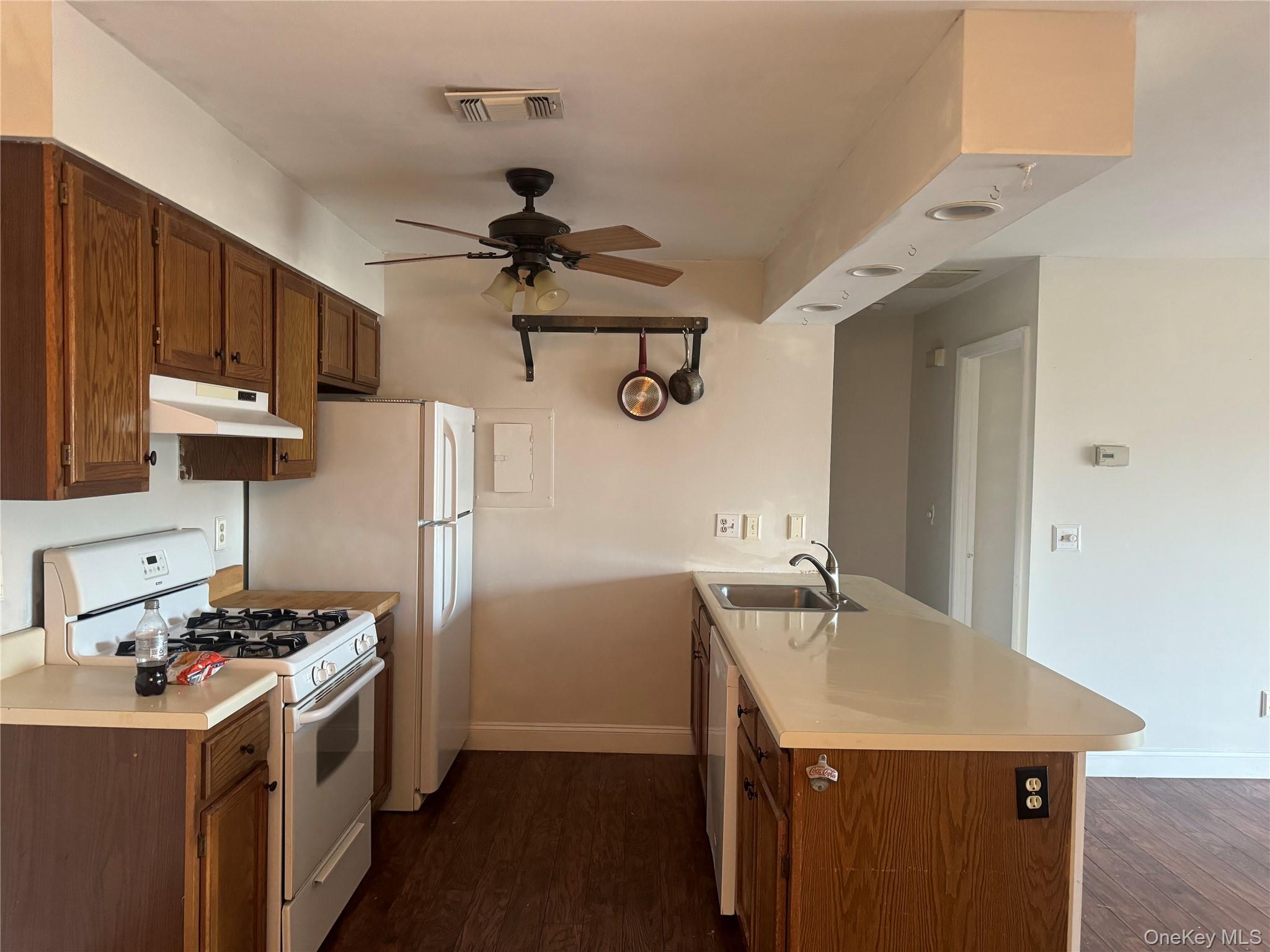 #1 photo, 11 The Rise, Warwick , NY 10990