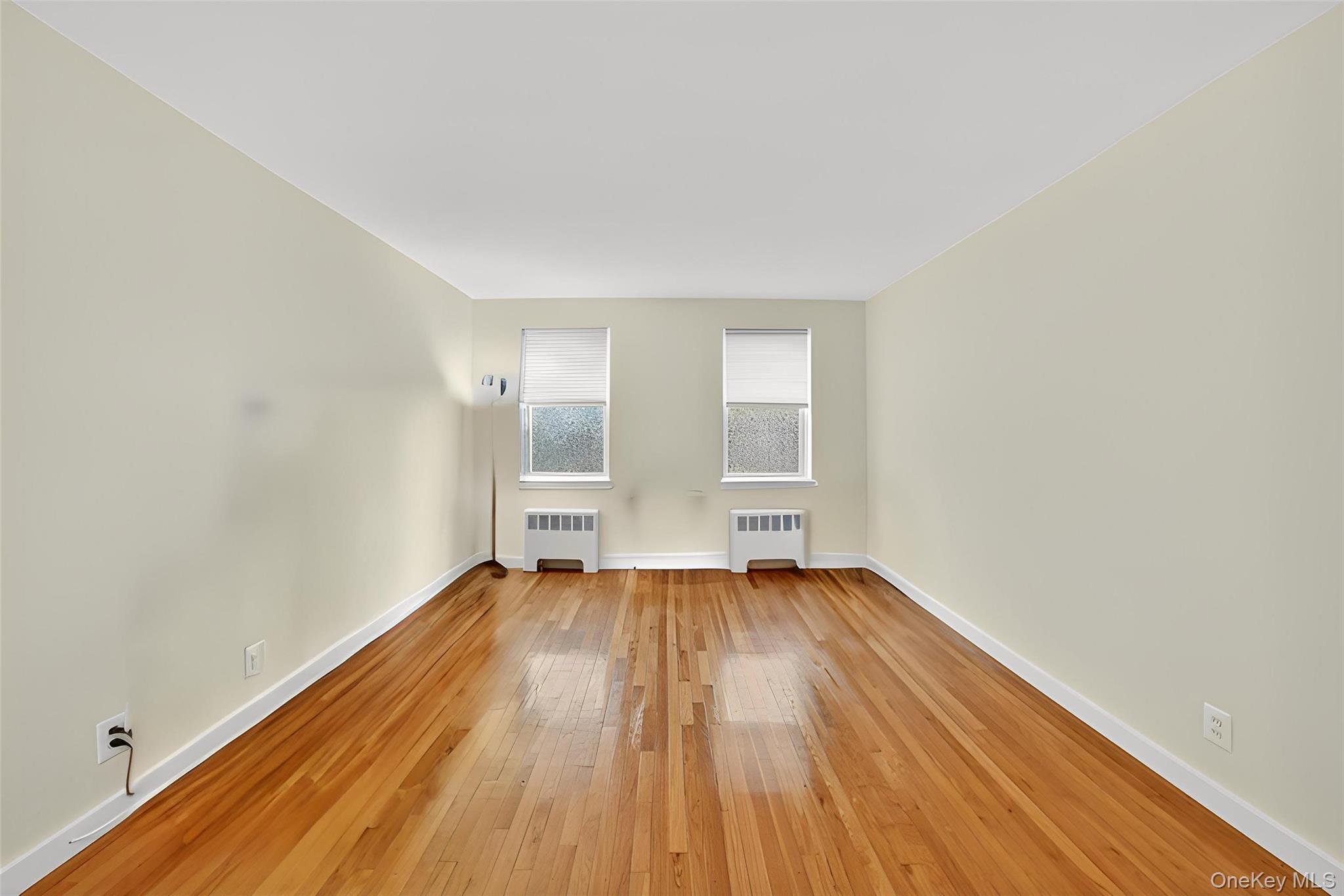 #7 photo, 14 S Broadway, Irvington , NY 10533