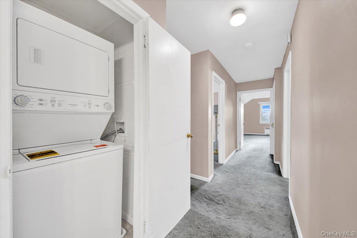 #17 photo, 169 Old Mamaroneck Road, White Plains , NY 10605