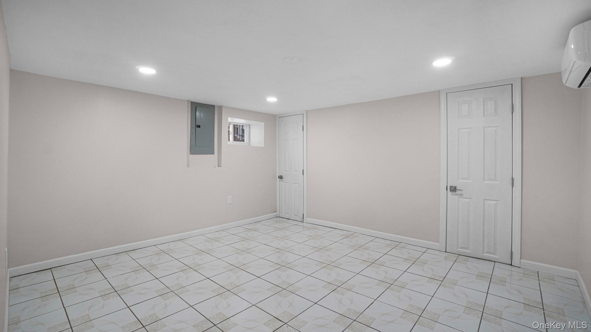 #11 photo, 11611 148th Street, Jamaica , NY 11436