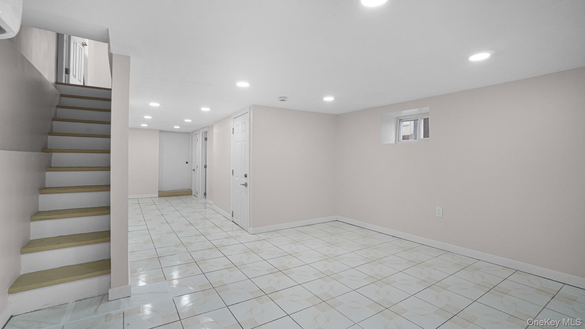 #12 photo, 11611 148th Street, Jamaica , NY 11436