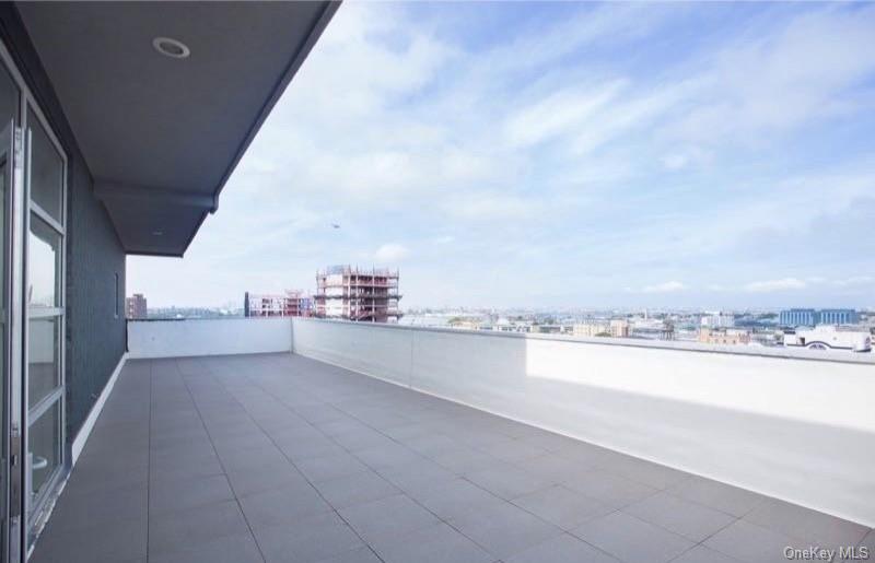 #4 photo, 136-33 37th Avenue, Flushing , NY 11354