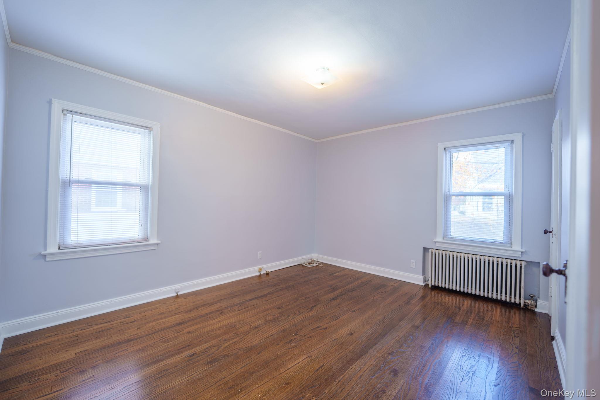 #9 photo, 123 Nugent Street, New Hyde Park , NY 11040