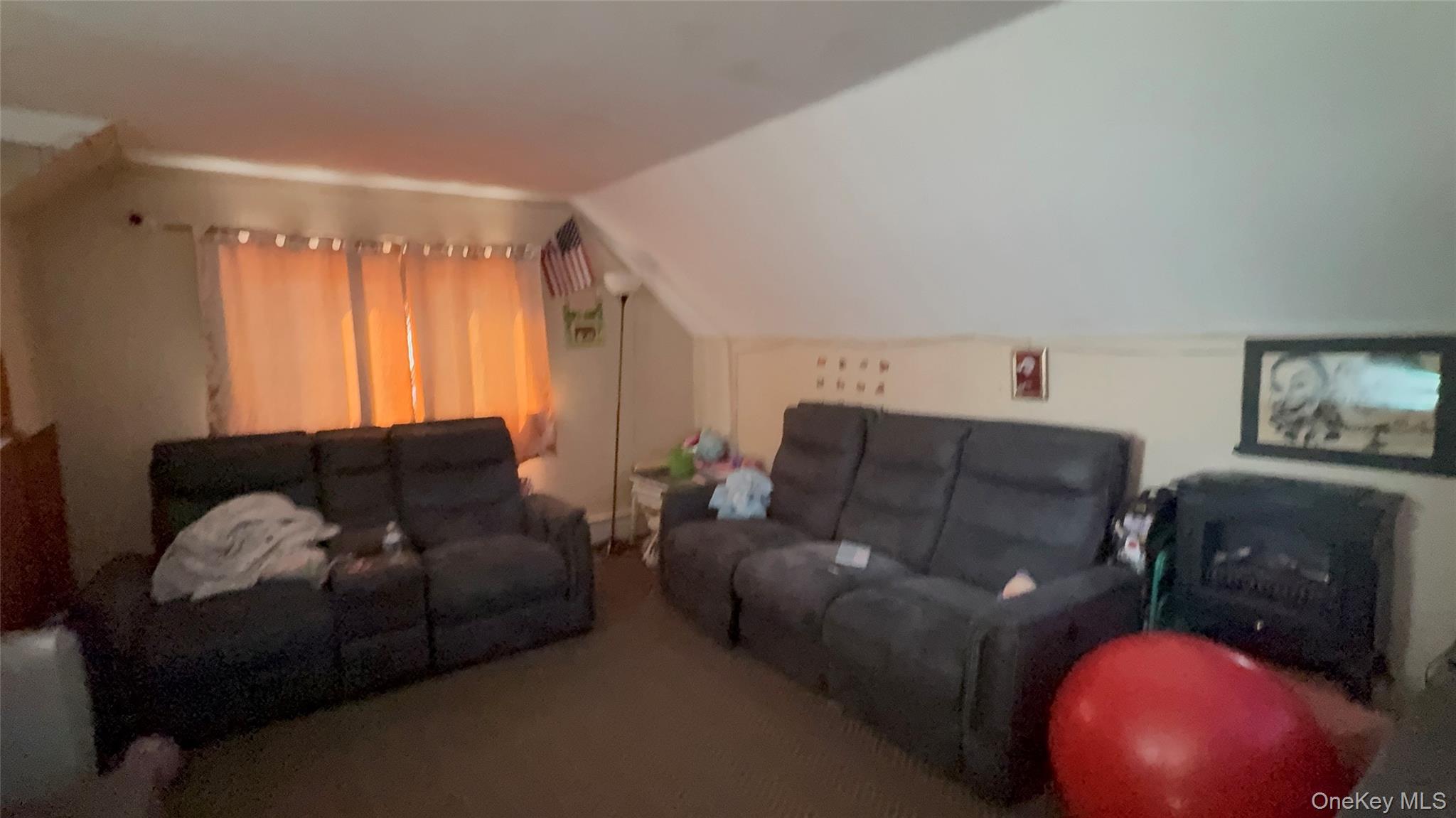 #10 photo, 34 Carleton Street, Westbury , NY 11590