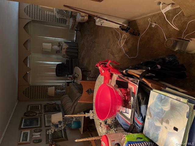 #3 photo, 372 Woodbridge Lane, Jericho , NY 11753