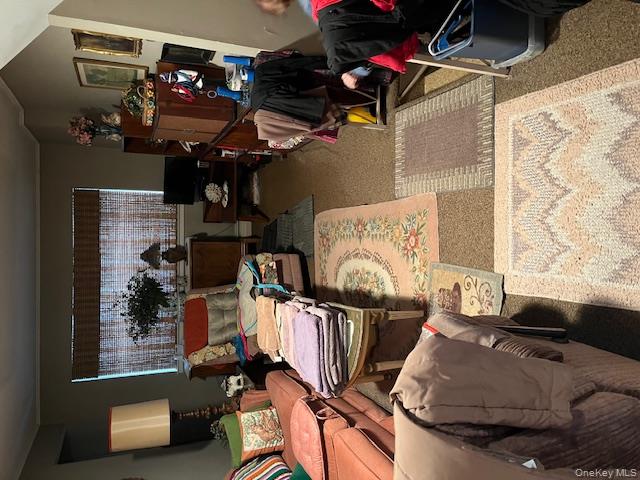 #5 photo, 372 Woodbridge Lane, Jericho , NY 11753