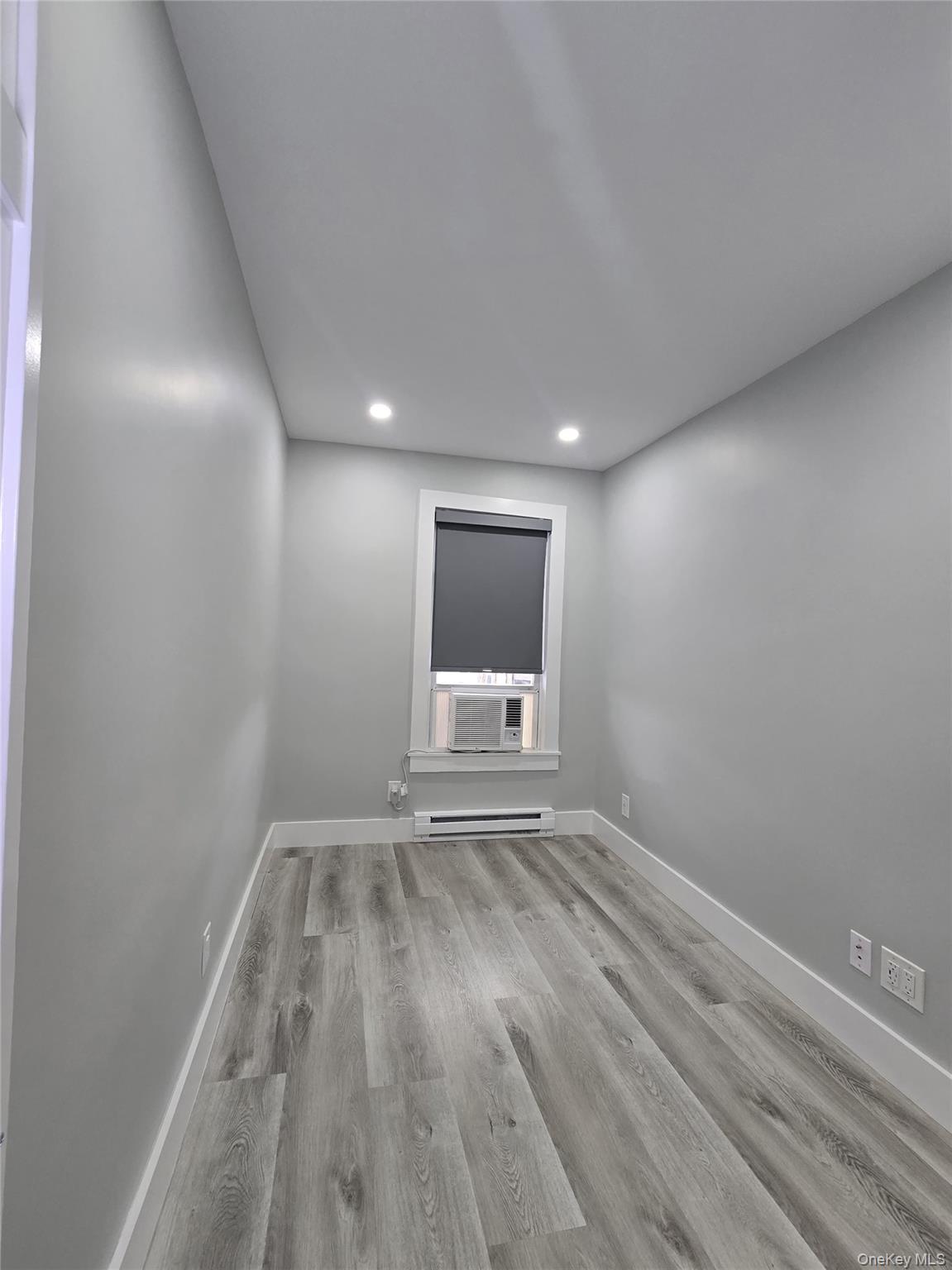 #6 photo, 59-34 Flushing Avenue, Maspeth , NY 11378