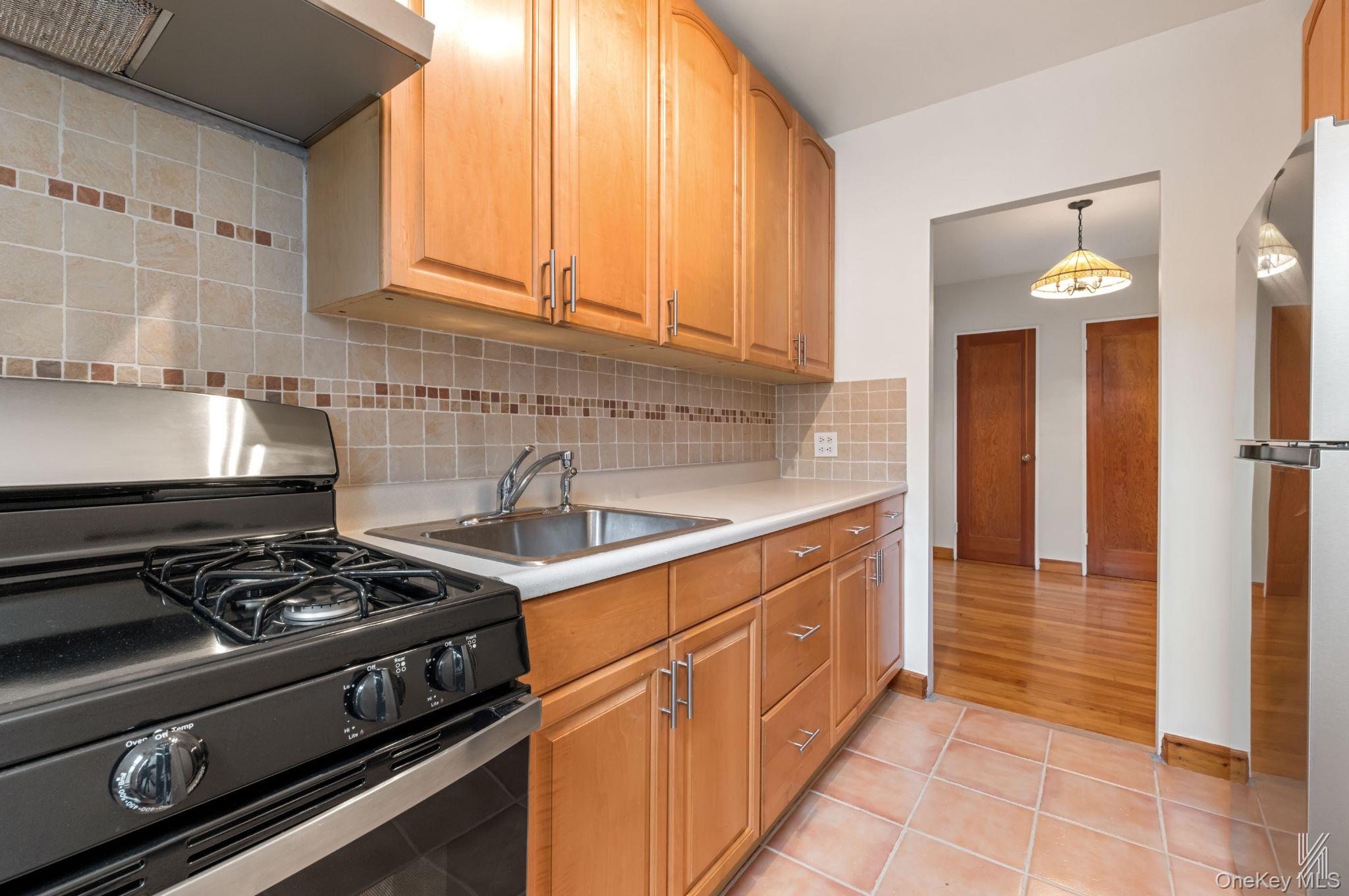 #12 photo, 39-25 51st Street, Woodside , NY 11377