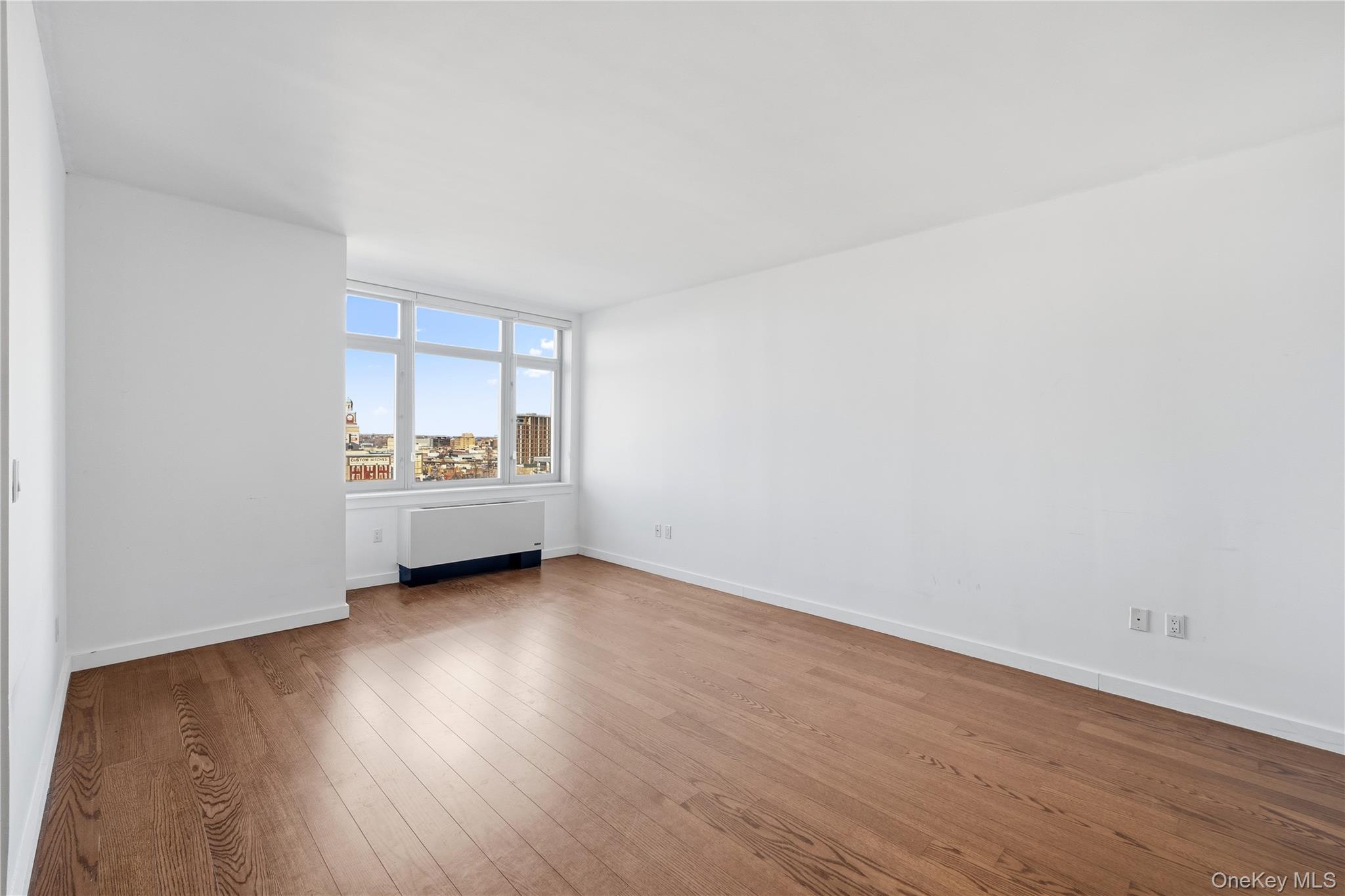 #4 photo, 40-28 college point Boulevard, Flushing , NY 11354