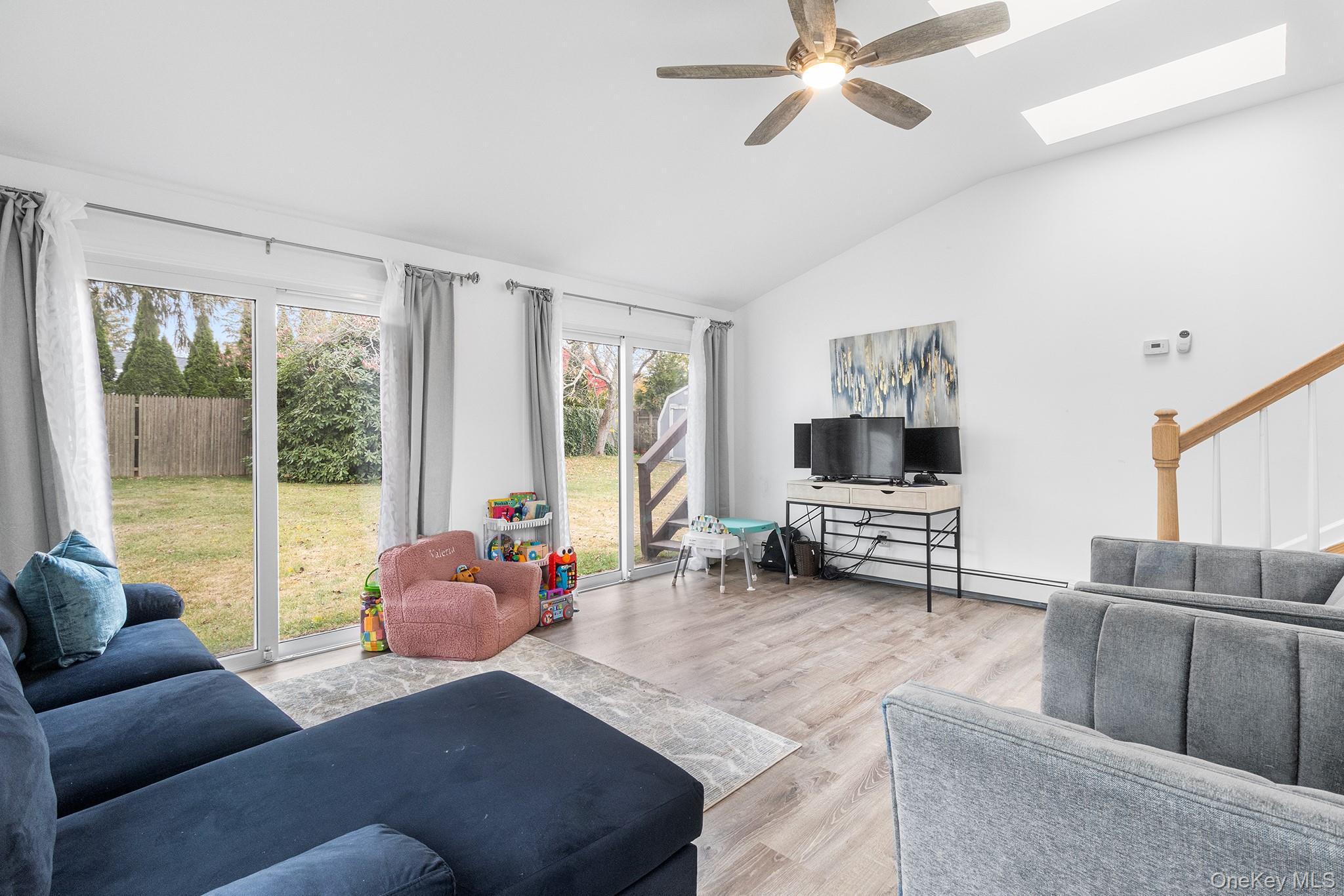 #12 photo, 9 Elberta Drive, East Northport , NY 11731