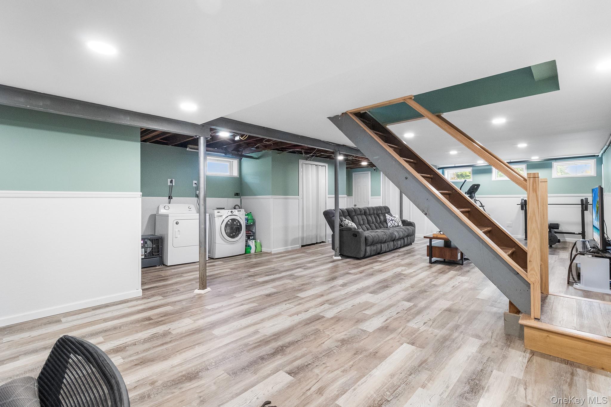 #20 photo, 9 Elberta Drive, East Northport , NY 11731