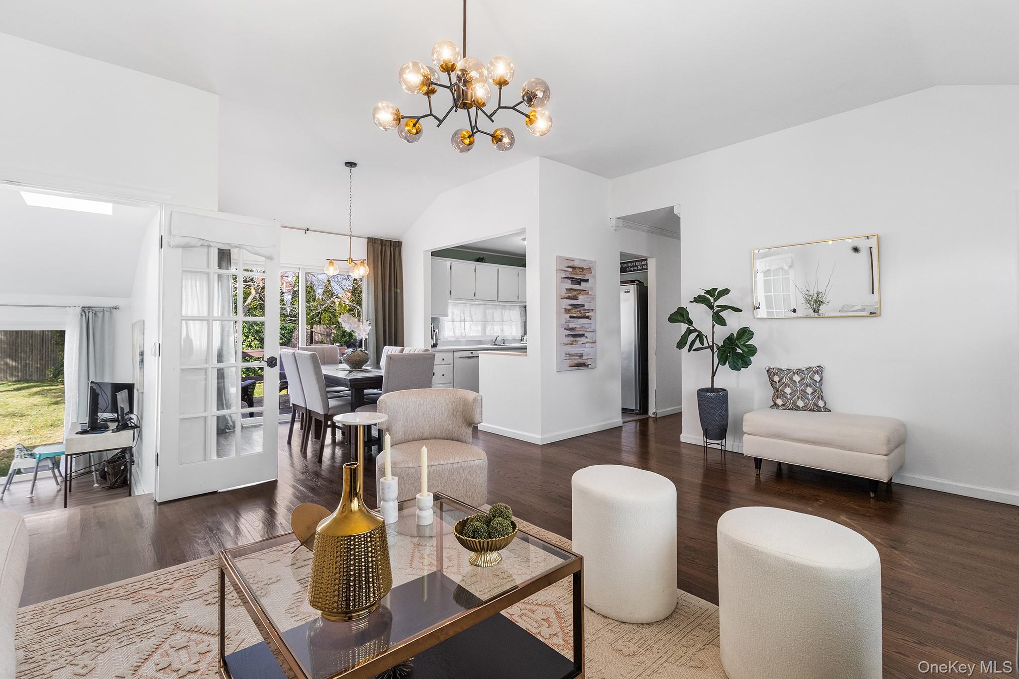 #4 photo, 9 Elberta Drive, East Northport , NY 11731