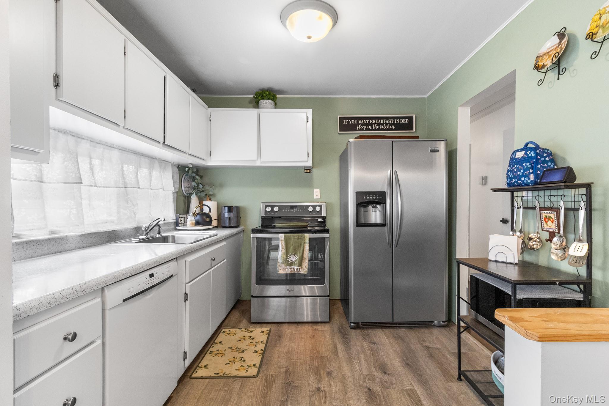 #9 photo, 9 Elberta Drive, East Northport , NY 11731