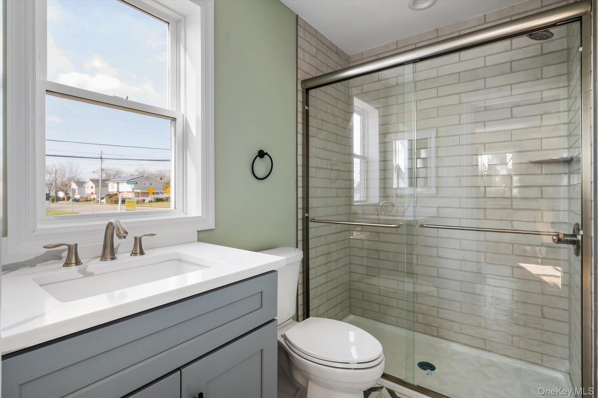 #15 photo, 3 Williams Avenue, 東長島 Amityville , NY 11701