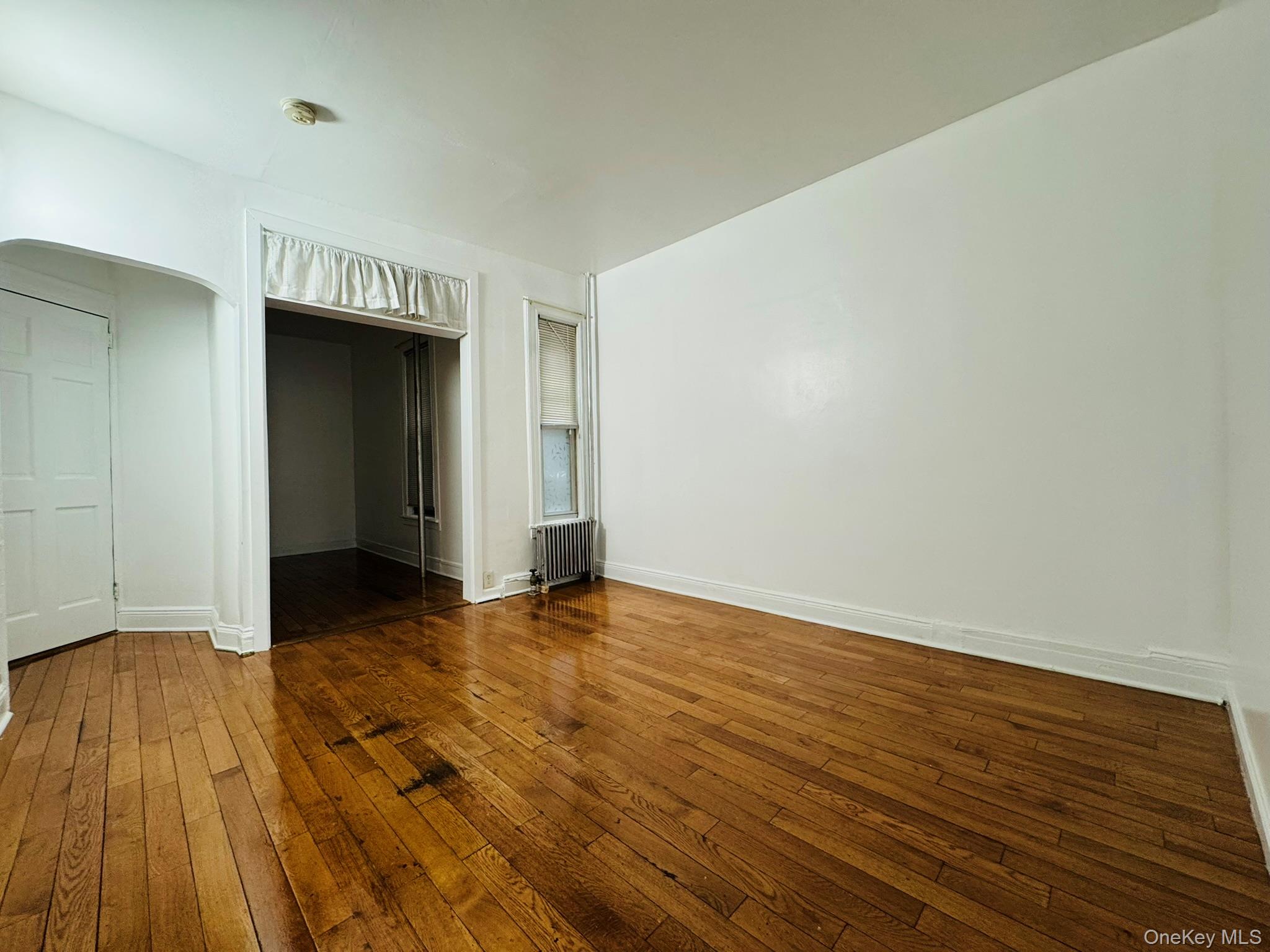 #2 photo, 25-38 22nd St 22nd Street, Long Island City , NY 11102
