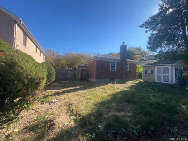 #8 photo, 51-10 248 Street, Douglaston , NY 11362