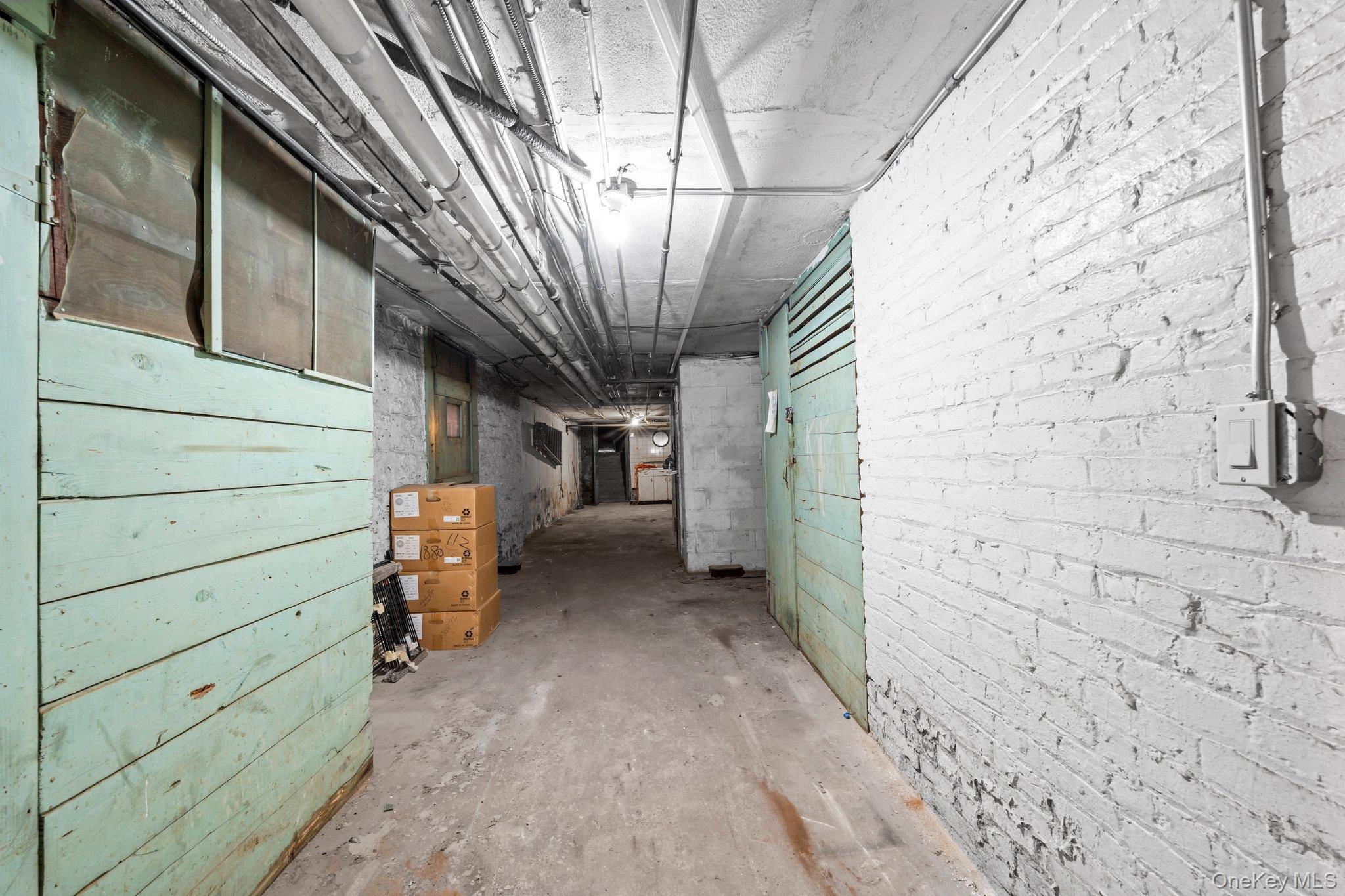 #10 photo, 2009 Palmetto Street, Ridgewood , NY 11385