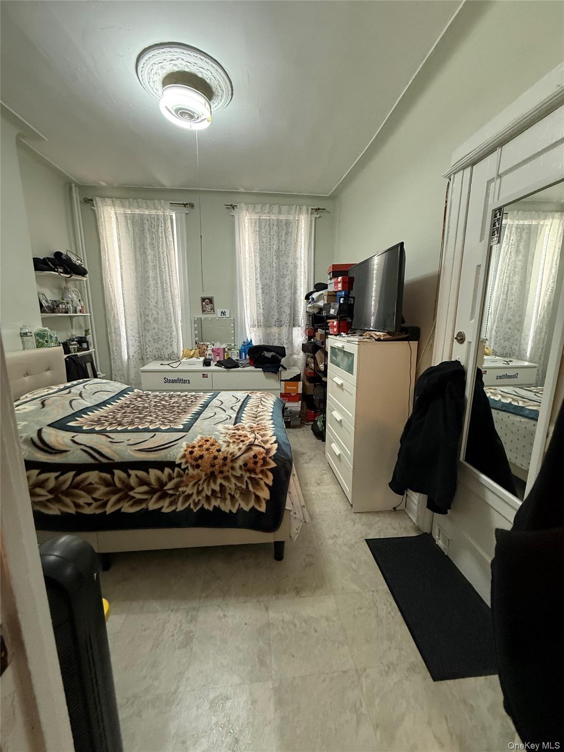 #15 photo, 2009 Palmetto Street, Ridgewood , NY 11385