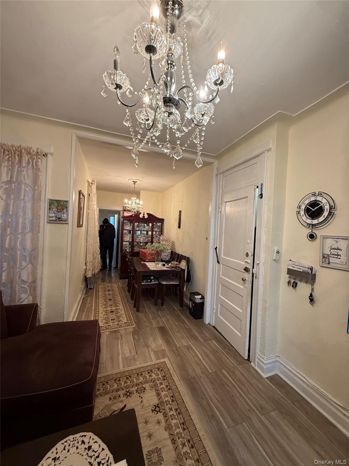 #18 photo, 2009 Palmetto Street, Ridgewood , NY 11385