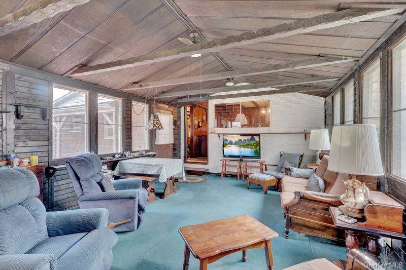 #15 photo, 35 19th Avenue, Bay Shore , NY 11706