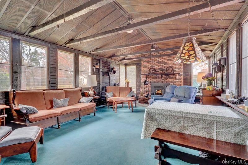 #9 photo, 35 19th Avenue, Bay Shore , NY 11706