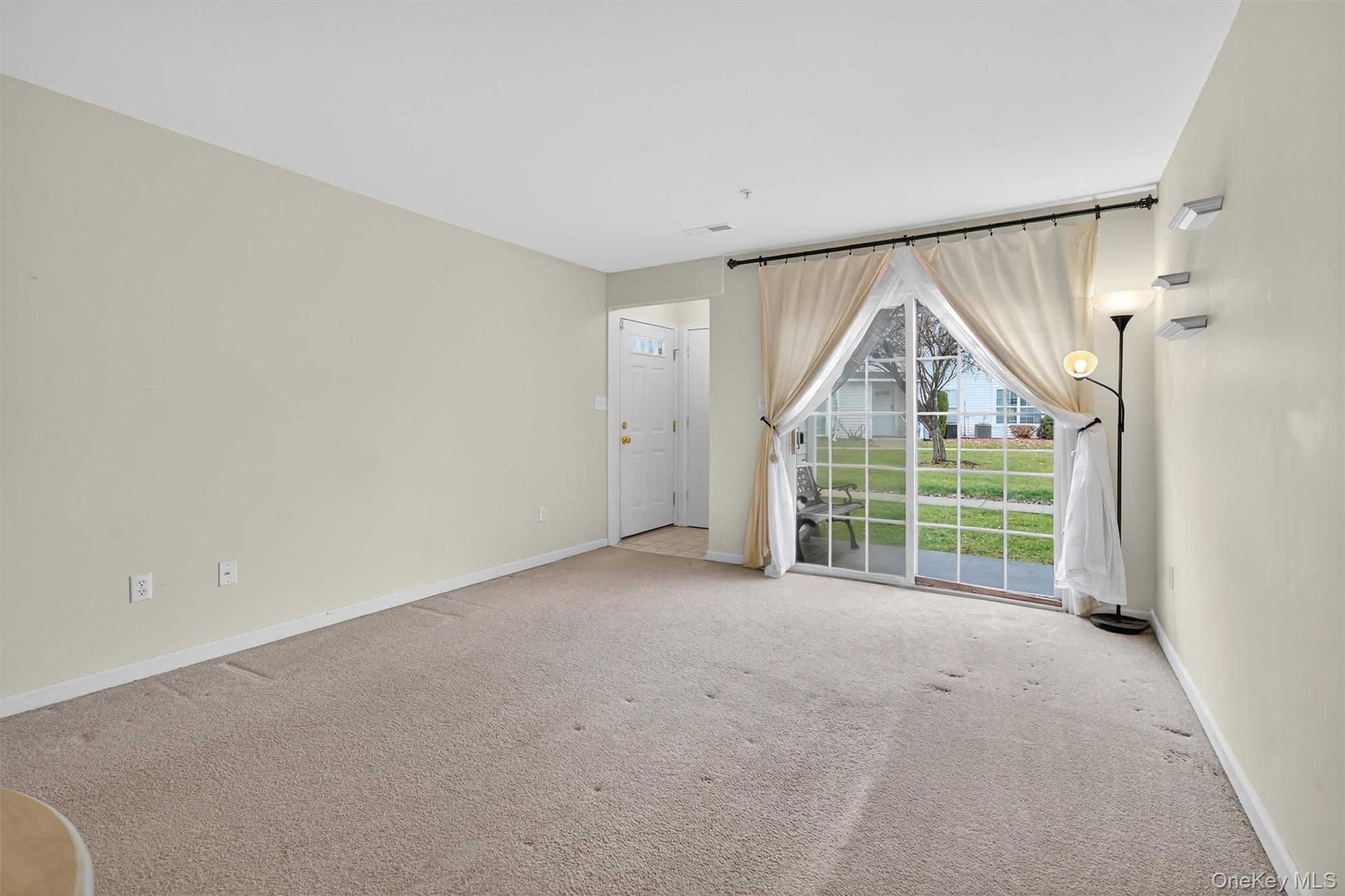 #6 photo, 261 Ruth Court, Middletown , NY 10940