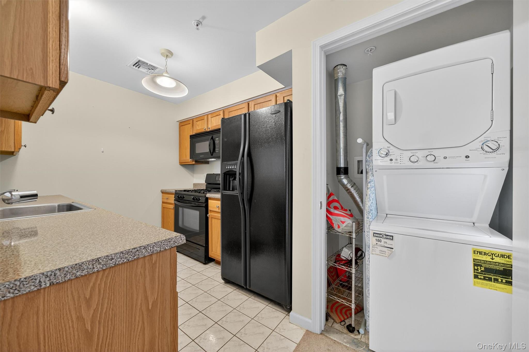 #8 photo, 261 Ruth Court, Middletown , NY 10940