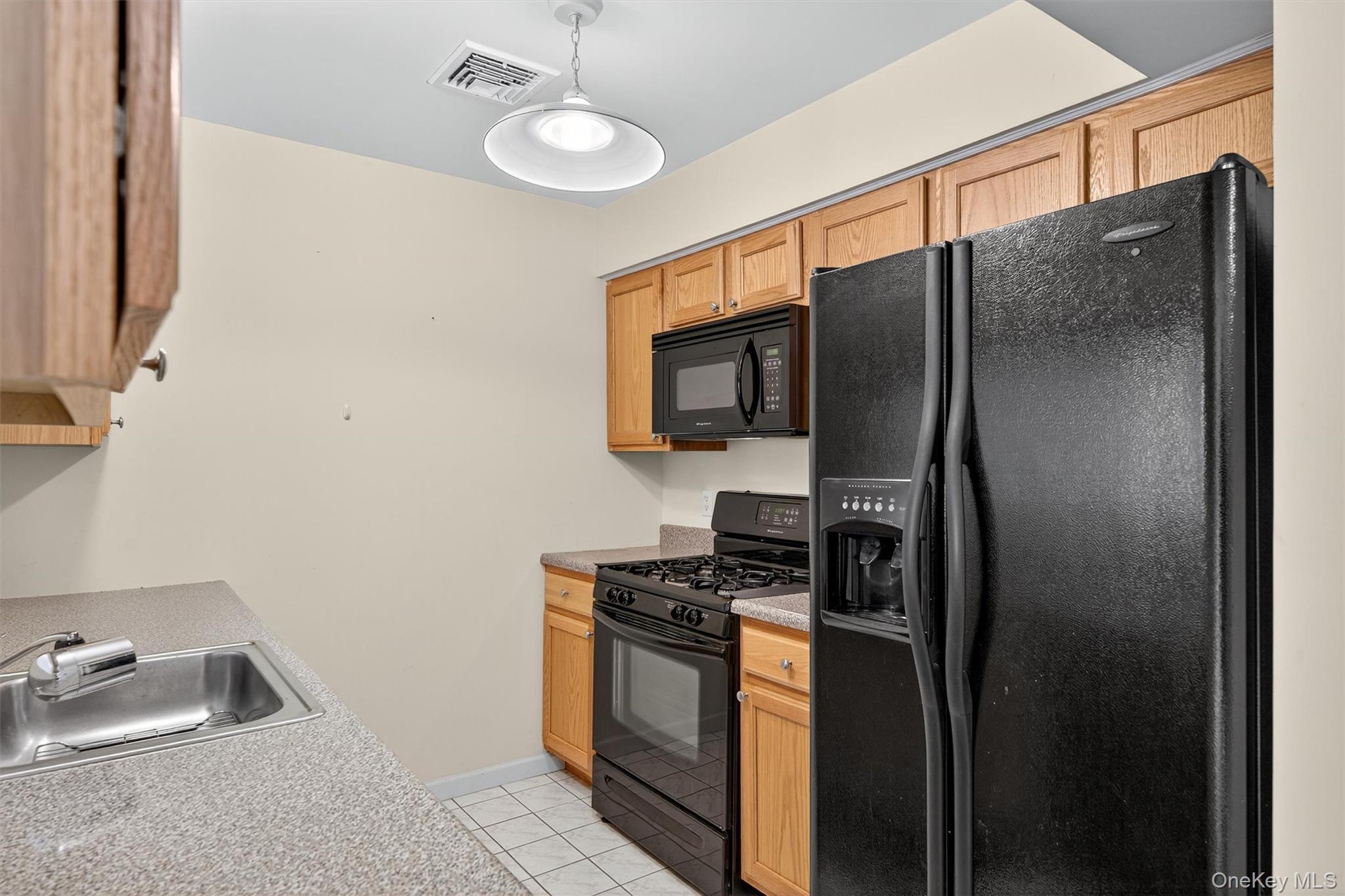 #9 photo, 261 Ruth Court, Middletown , NY 10940