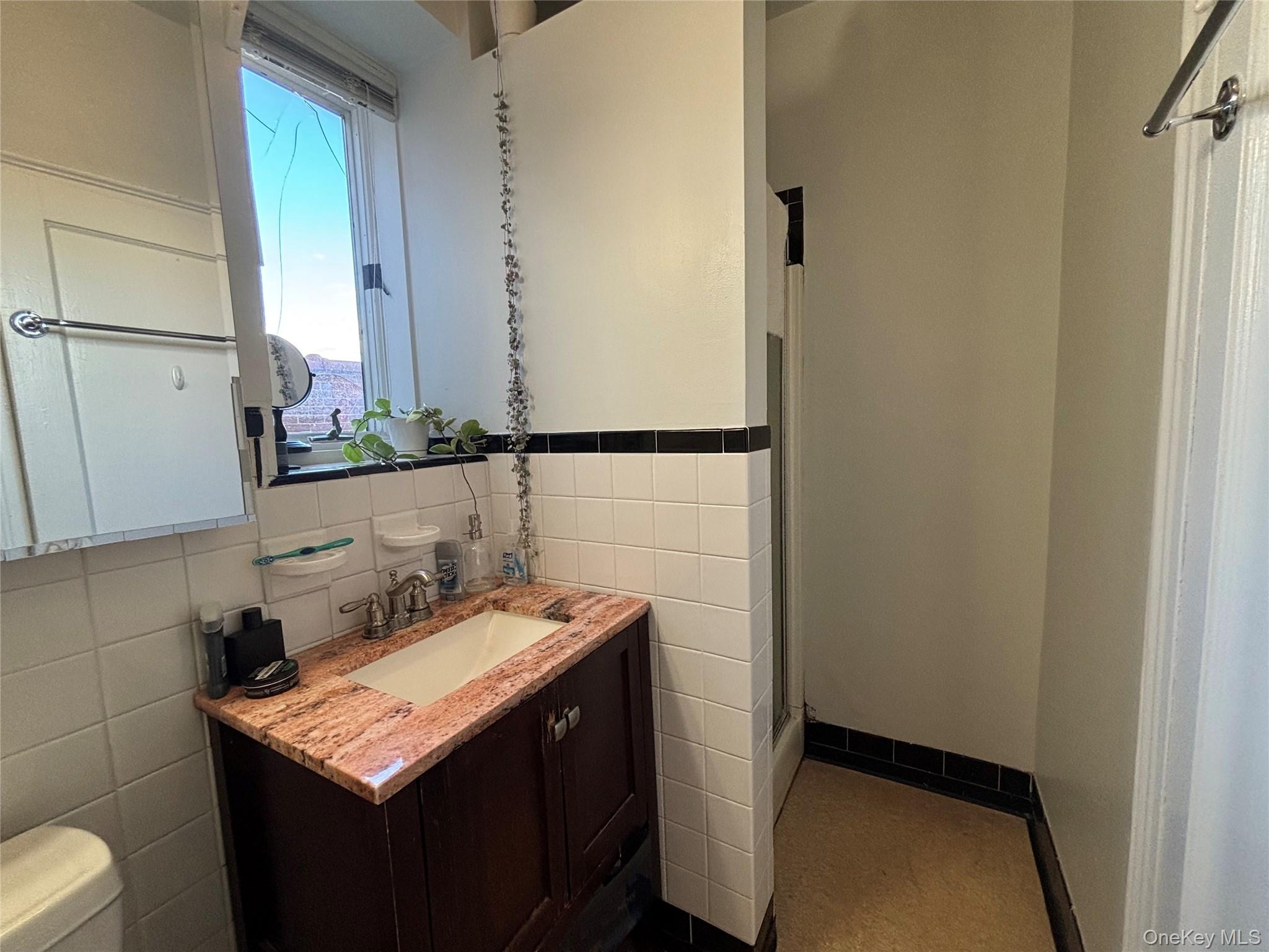 #17 photo, 271 Greenwich Avenue, Greenwich , CT 06830