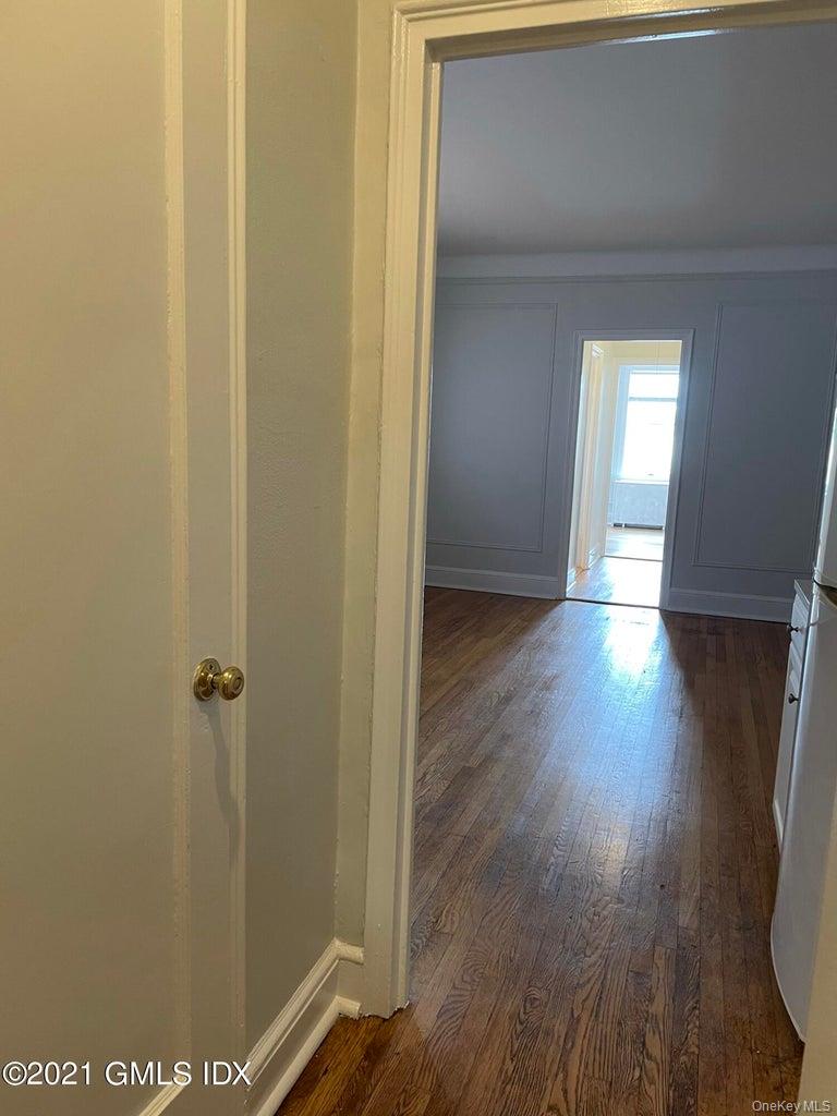 #4 photo, 271 Greenwich Avenue, Greenwich , CT 06830