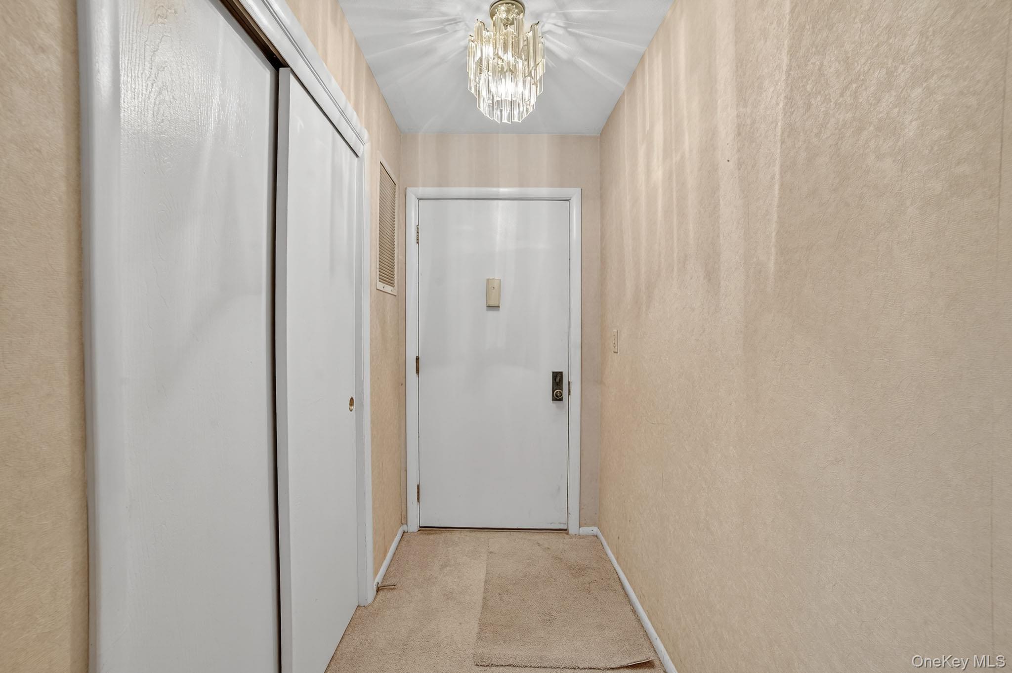 #4 photo, 175 B Long Hill Drive, Yorktown Heights , NY 10598