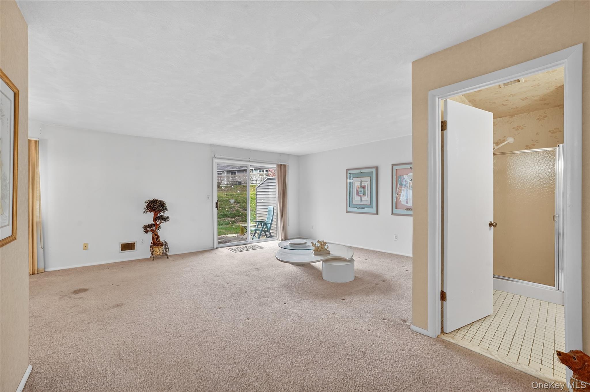 #6 photo, 175 B Long Hill Drive, Yorktown Heights , NY 10598