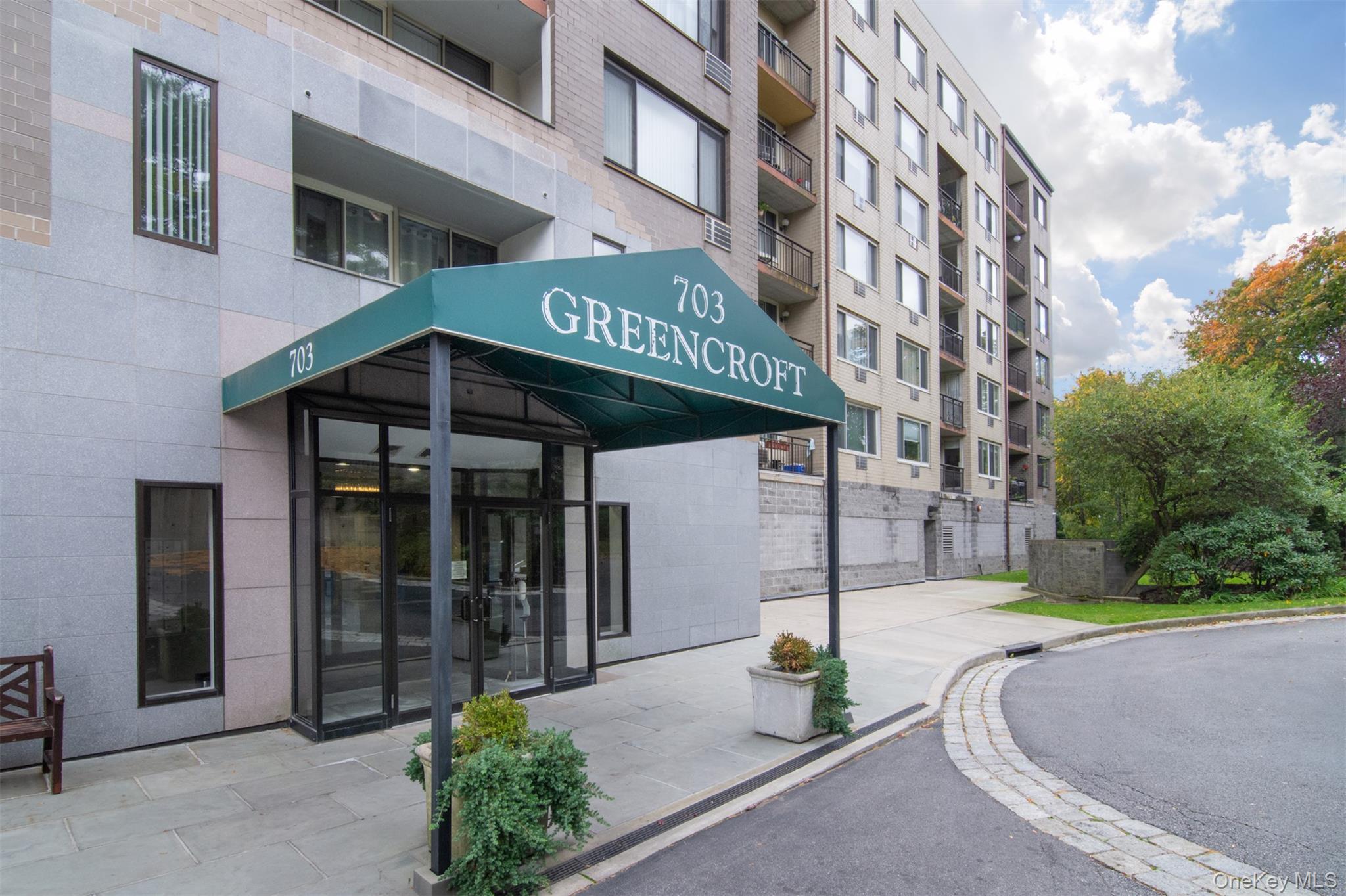 #1 photo, 703 Pelham Road, New Rochelle , NY 10805